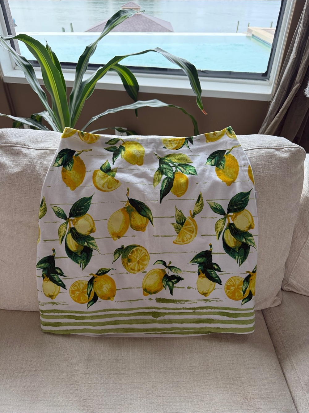 Talbots White Mini Skirt with Yellow Lemon Print